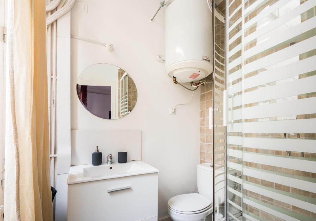 M&F 7 Rooms/7 Bathrooms Over Gran Via Madrid Exterior photo