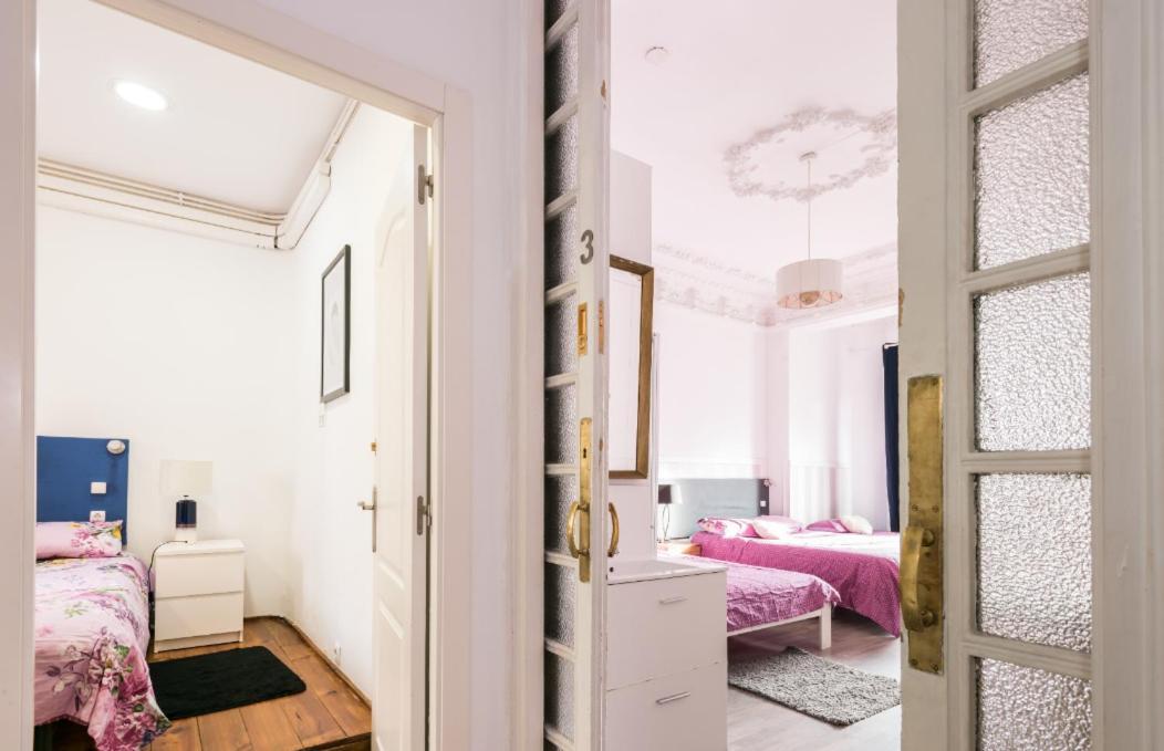 M&F 7 Rooms/7 Bathrooms Over Gran Via Madrid Exterior photo