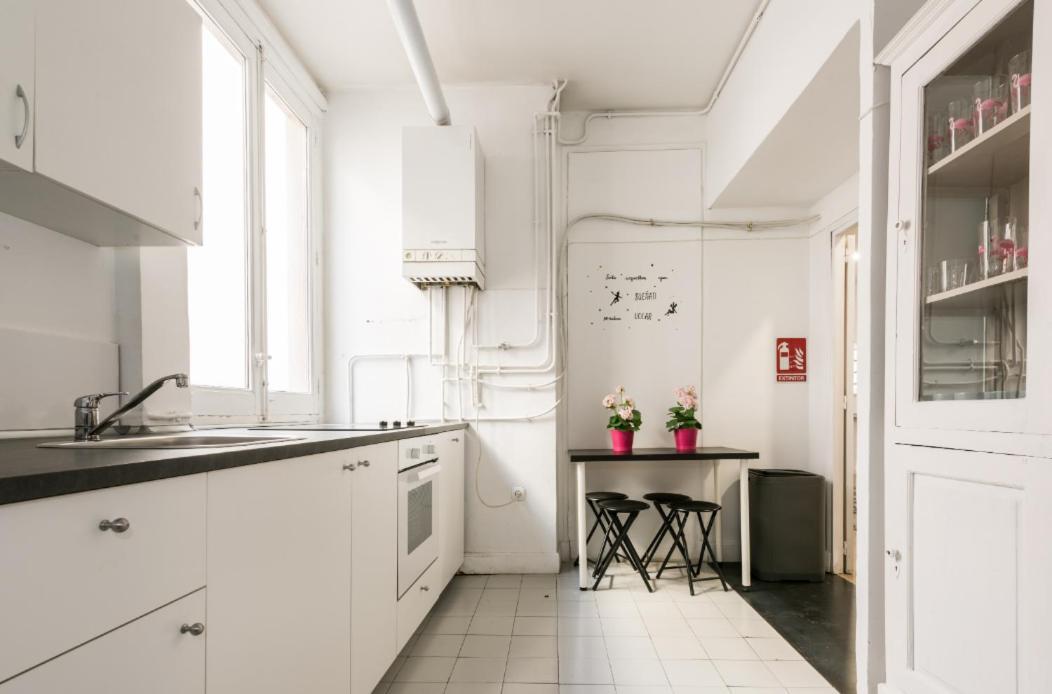 M&F 7 Rooms/7 Bathrooms Over Gran Via Madrid Exterior photo