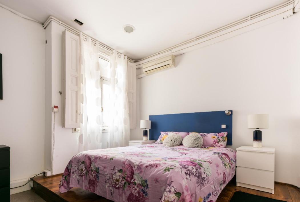 M&F 7 Rooms/7 Bathrooms Over Gran Via Madrid Exterior photo